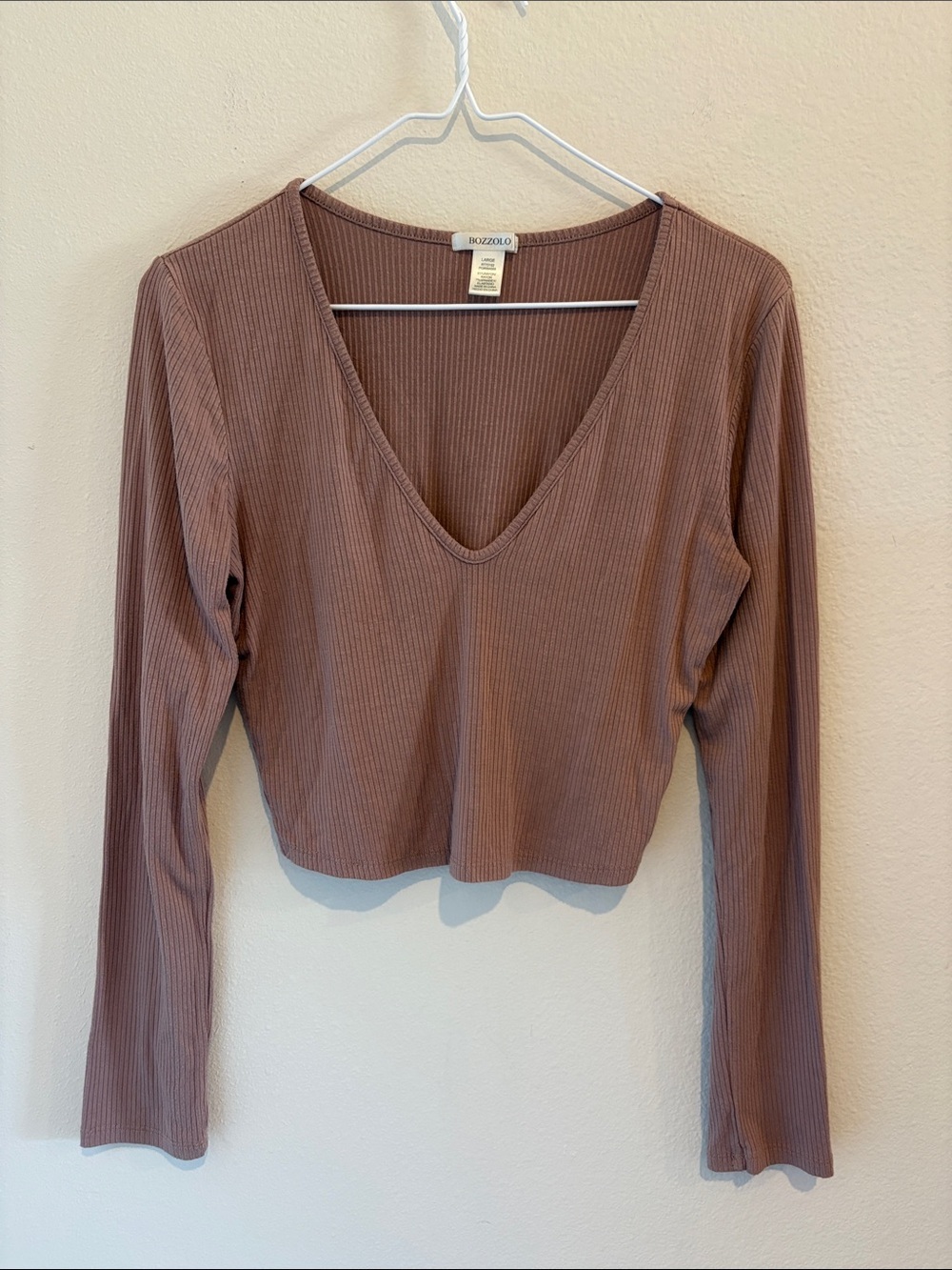 Bozzolo Long sleeve crop top in light brown